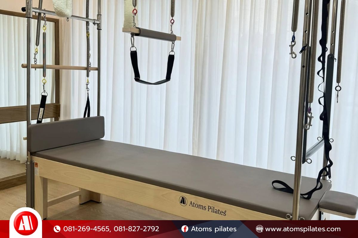 เครื่องเล่นพิลาทิสสำหรับฟิตเนส 